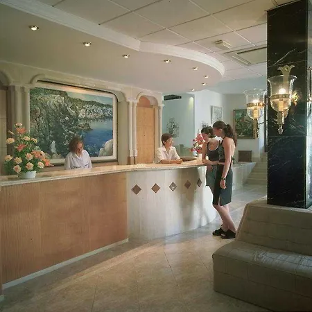 فندق Mar Y Pins 3*